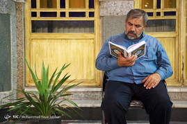 آیین جزءخوانی قرآن کریم در امامزاده محمد هلال بن علی(ع) - آران و بیدگل کاشان
