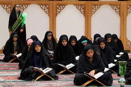 آیین جزء خوانی قرآن کریم در حرم مطهر شاهچراغ (ع)
