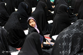 آیین جزء خوانی قرآن کریم در حرم مطهر شاهچراغ (ع)
