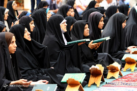 آیین جزء خوانی قرآن کریم در حرم مطهر شاهچراغ (ع)
