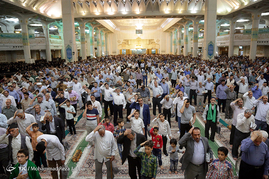 آیین جزء خوانی قرآن کریم در حرم حضرت معصومه (س)
