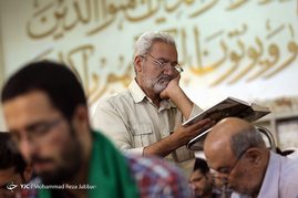 آیین جزء خوانی قرآن کریم در حرم حضرت معصومه (س)
