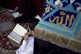 جمع خوانی رمضانی قرآن کریم در مسجد گوهرشاد حرم رضوی
