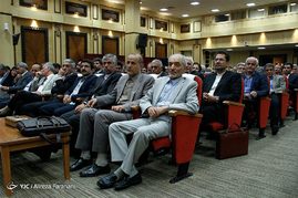 نشست جمعی از نمایندگان مجلس دهم با نمایندگان اتاق بازرگانی‎
