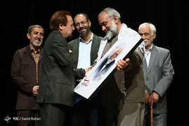 مراسم بزرگداشت حمید سبزواری در حوزه هنری 