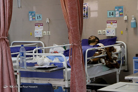 مصدومین سانحه تصادف اتوبوس سربازان در شیراز
