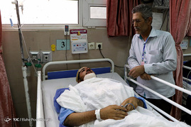 مصدومین سانحه تصادف اتوبوس سربازان در شیراز
