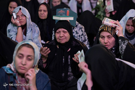 مراسم شب قدر در  19 ماه رمضان- امام زاده صالح تجریش
