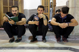 گزارش تصویری مراسم احیای شب 19 ماه رمضان - قم‎
