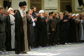 مراسم سوگواری مولای متقیان امام علی(ع) در حضور رهبر معظم انقلاب	
