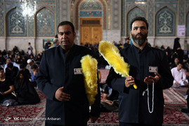 مراسم احیای شب بیست و یکم ماه رمضان در حرم رضوی
