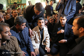 سخنرانی احمدی نژاد در مسجد نارمک
