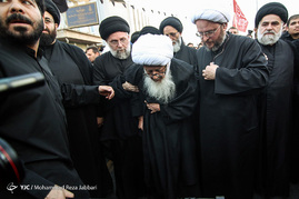 دسته عزاداری شهادت حضرت امیرالمومنین(ع) با حضور آیت الله وحید خراسانی
