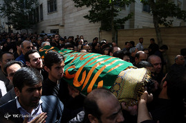 تشییع پیکر علی دادمان
