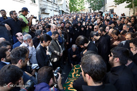 تشییع پیکر علی دادمان
