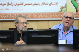 نشست رییس مجلس با فعالان آزادی قدس شریف
