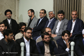 دیدار جمعی از دانشجویان با رهبر معظم انقلاب
