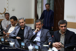 نشست تخصصی بازخوانی مفهوم حقوق بشر و تروریسم از نگاه امریکایی و اسلامی