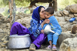 زندگی روستایی یک زن بختیاری
