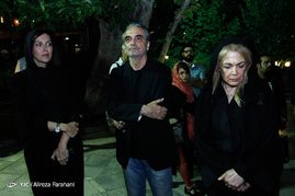 مهتاب کرامتی، همایون ارشادی و بیتا فرهی در مراسم یادبود عباس کیارستمی در موزه سینما