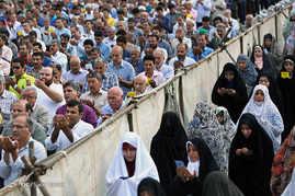 اقامه نماز عید سعید فطر در حرم حضرت عبدالعظیم الحسنی (ع)