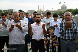 اقامه نماز عید سعید فطر در حرم حضرت عبدالعظیم الحسنی (ع)