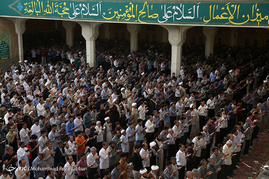 اقامه نماز عید سعید فطر در قم	
