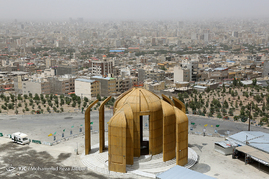 ورود ریز گردها به قم

