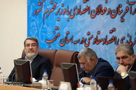 نشست وزیر کشور با سرمایه‌گذاران، کارآفرینان و فعالان اقتصادی

