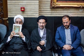 مراسم ترحیم والده احمد خرّم