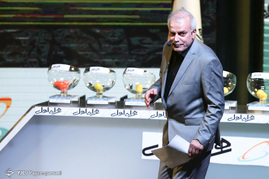 مراسم قرعه کشی لیک برتر فوتبال‎
