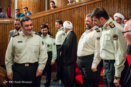 سرتیپ پاسدار حسین اشتری فرمانده نیروی انتظامی و سردار احمدرضا رادان رئیس مرکز مطالعات راهبردی ناجا