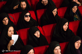 نخستین جشنواره چادرهای آسمانی
