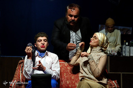 اجرای نمایش 