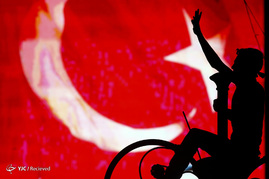 تجمع هواداران اردوغان در میدان تقسیم استانبول
