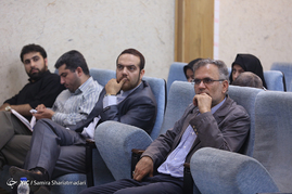 نشست خبری 