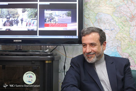 نشست خبری 