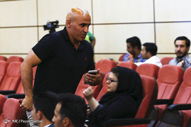 تقدیر از داوران برترلیگ پانزدهم فوتبال‎
