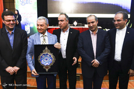 تقدیر از داوران برترلیگ پانزدهم فوتبال‎
