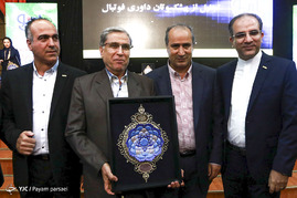 تقدیر از داوران برترلیگ پانزدهم فوتبال‎
