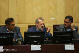 دیدار رئیس مجلس با جمعی از فعالان حوزه تعاون