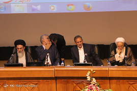 جلسه اقتصاد مقاومتی با حضور معاون اول رئیس جمهور در شیراز‎

