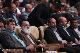 نخستین اجلاس جهانی شوراها و شهردارها 