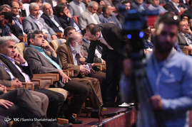 نخستین اجلاس جهانی شوراها و شهردارها 