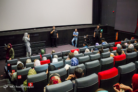 اکران مردمی فیلم سینمایی دختر