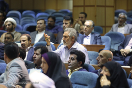 نشست احزاب با مجلس شورای اسلامی