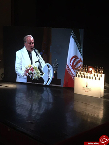 علی معلم دبیر برگزاری این جشن در ابتدای برنامه از سختی‌های برگزاری چنین مراسمی در درازمدت گفت.