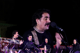 کنسرت شهرام ناظری و حافظ ناظری در باغ عفیف آباد شیراز
