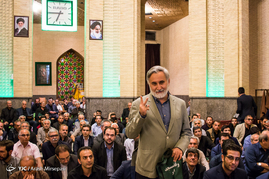 سید محمدرضا خاتمی نماینده دوره ششم مجلس شورای اسلامی و نایب رئیس دوم مجلس‌ ششم