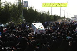 تشییع پیکر دو شهید گمنام دفاع مقدس در شیراز‎
